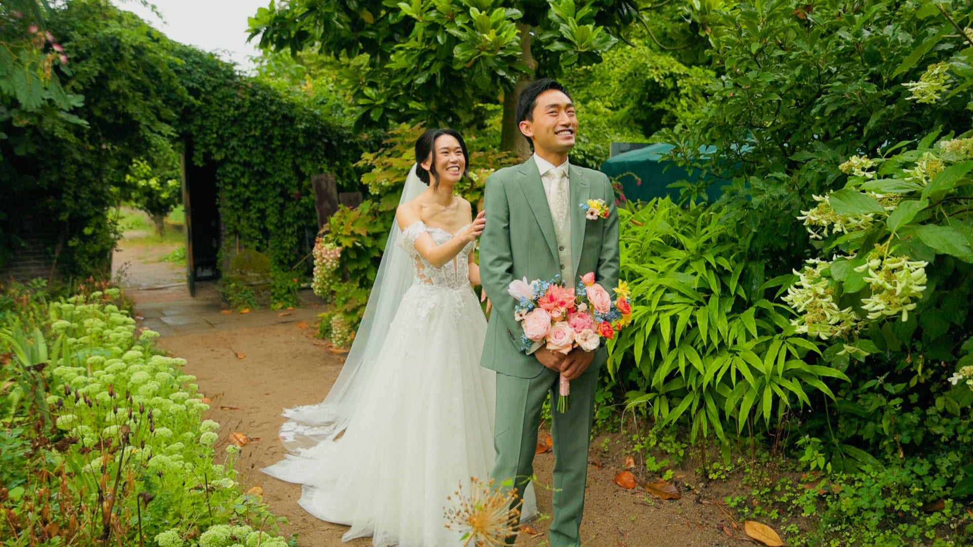 Jolijn & Willem.00_00_37_18.Still008